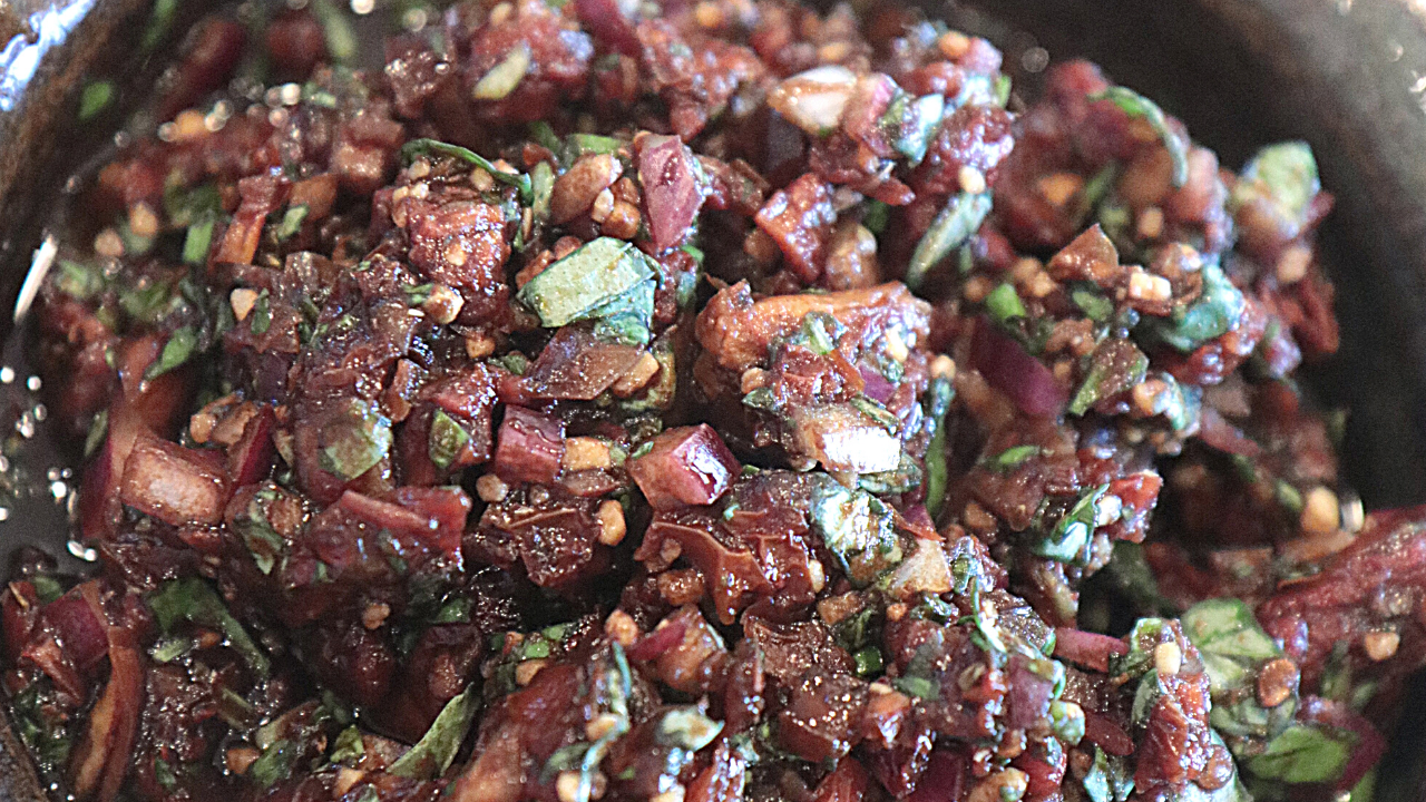 Sun Dried Tomato Basil Salsa