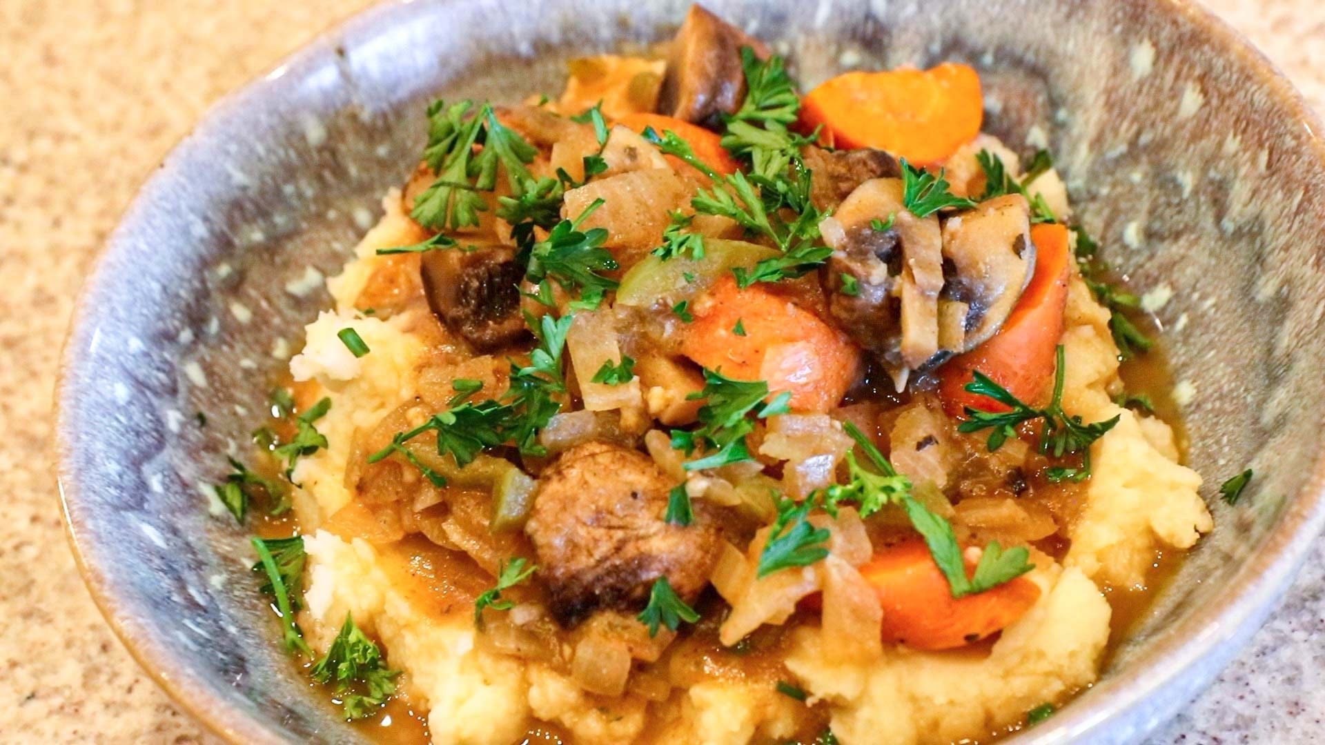 Mushroom Bourguignon Image