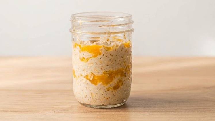 Tropical Overnight Oats